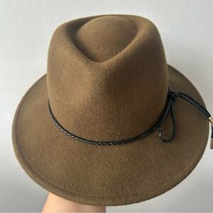 Summer Rose Wool Wool Fedora Hat